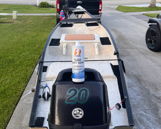 Want That Wet Look on Your Boat? Discover the SiO2 Boat Soap Difference